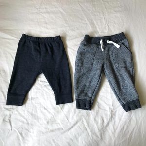 🔷3/$20. 2 gray baby comfy pants, 0-3, 6m, unisex
